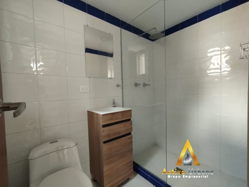 foto_104782_901271444_4355494122_ss