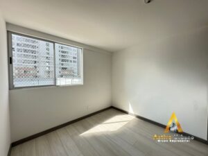 foto_104782_901271444_4431435010_ss