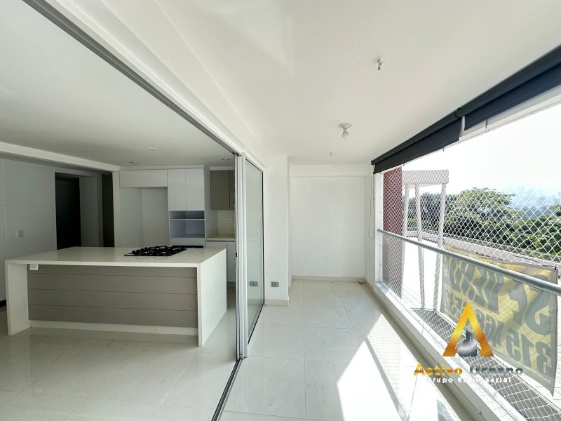 foto_104782_901271444_4451960893_ss