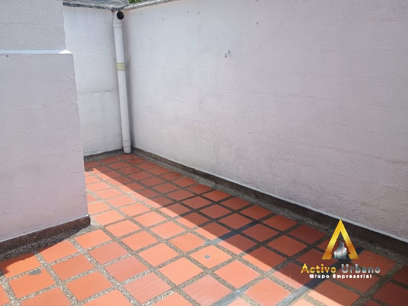 foto_104782_901271444_4475651104_ss