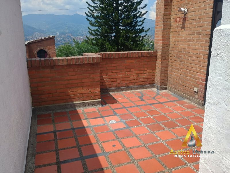 foto_104782_901271444_4475787722_ss