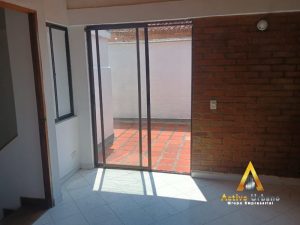 foto_104782_901271444_4491159435_ss