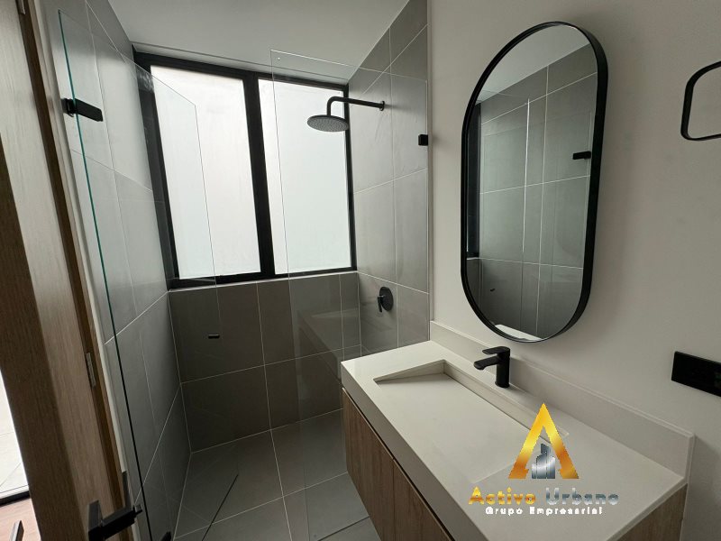 foto_104782_901271444_4567110438_ss