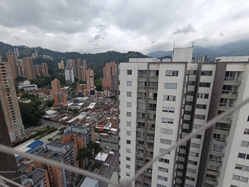 foto_104782_901271444_4600530824_ss