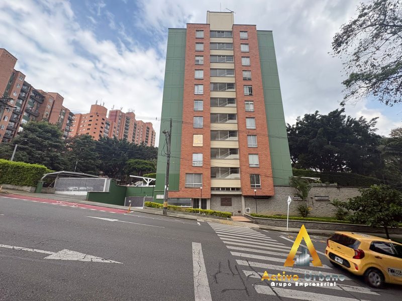 foto_104782_901271444_4612474928_ss