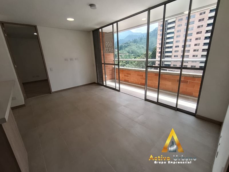 foto_104782_901271444_4612668214_ss