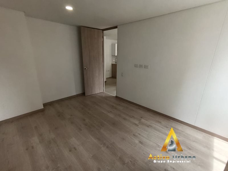 foto_104782_901271444_4657428732_ss