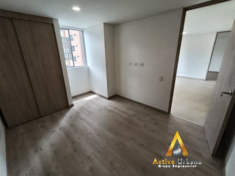 foto_104782_901271444_4657679458_ss