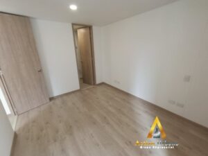 foto_104782_901271444_4676977704_ss