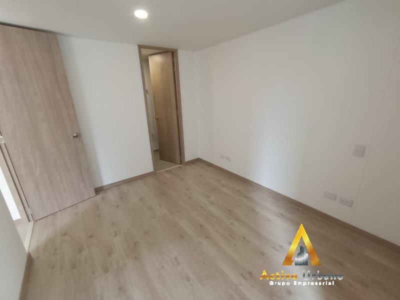 foto_104782_901271444_4676977704_ss