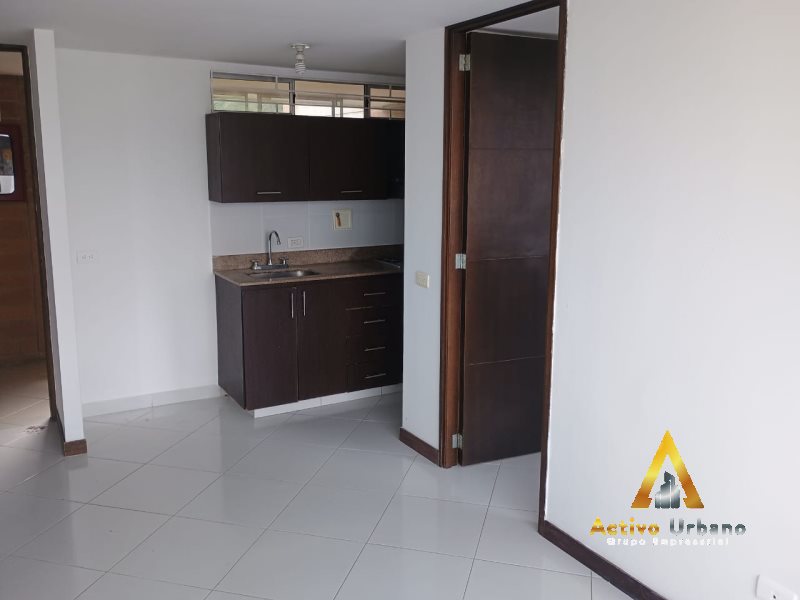 foto_104782_901271444_4719345607_ss