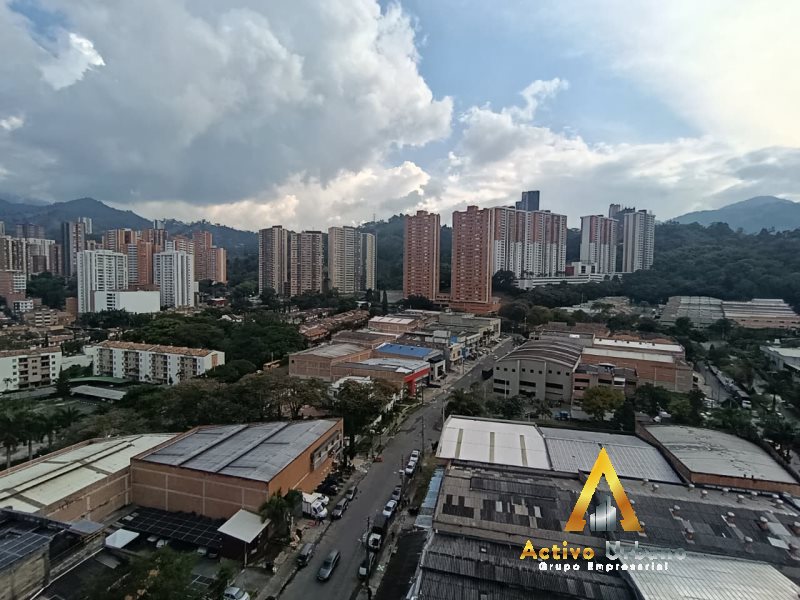 foto_104782_901271444_4890236266_ss