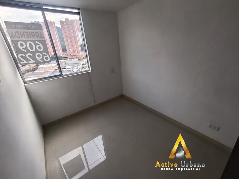 foto_104782_901271444_4891176648_ss