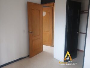 foto_104782_901271444_5145946325_ss