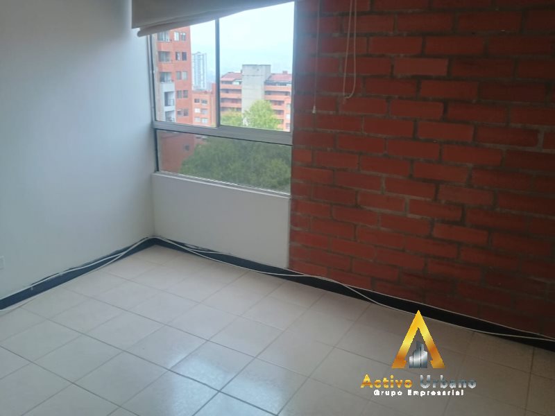 foto_104782_901271444_5168216623_ss