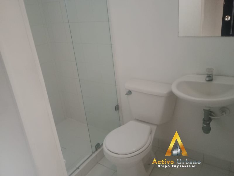 foto_104782_901271444_5171268361_ss