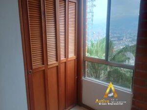 foto_104782_901271444_5188232088_ss