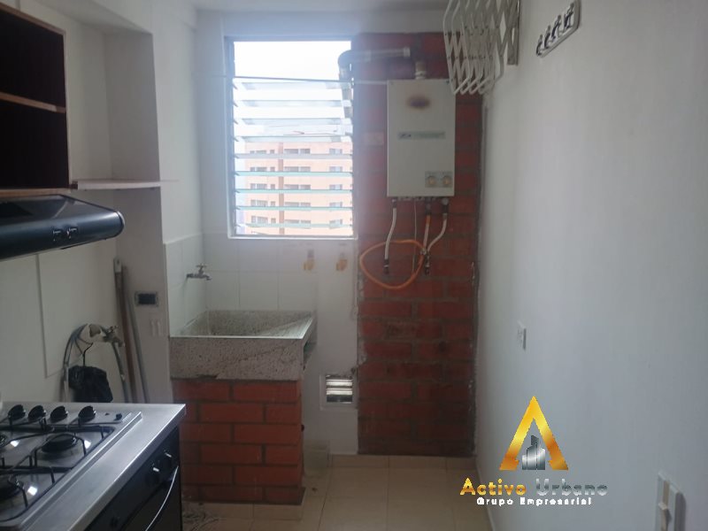 foto_104782_901271444_5191232900_ss