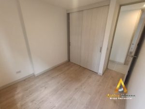 foto_104782_901271444_5213617381_ss