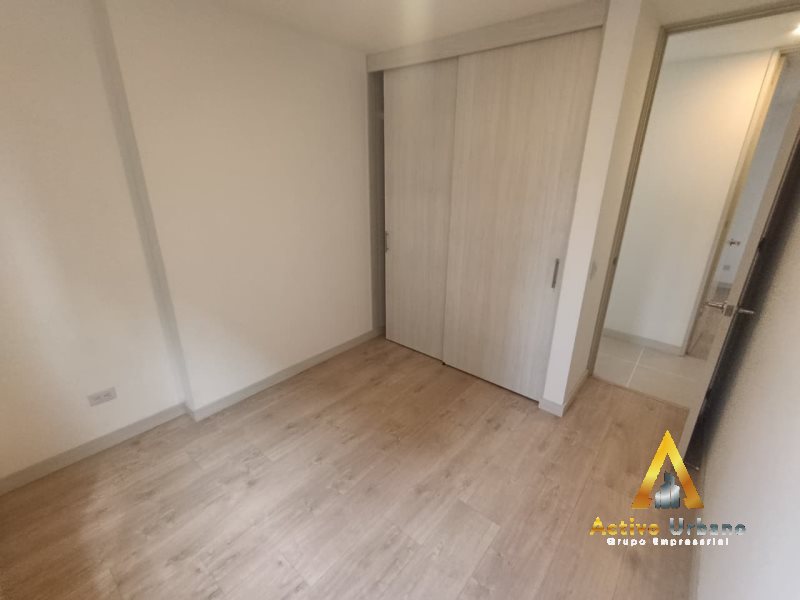 foto_104782_901271444_5213617381_ss