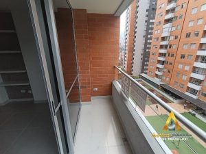 foto_104782_901271444_5223473617_ss