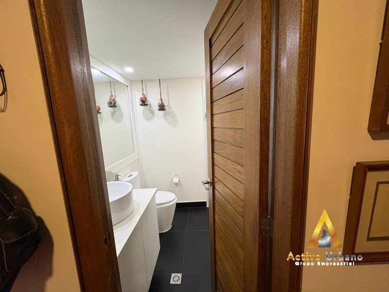 foto_104782_901271444_5242051230_ss