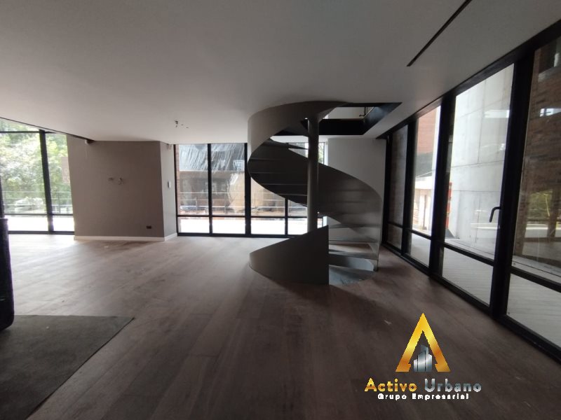 foto_104782_901271444_5362180147_ss