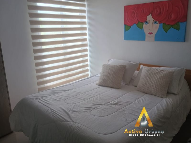 foto_104782_901271444_5389288122_ss