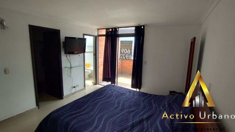 foto_104782_901271444_5454271178_ss