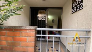 foto_104782_901271444_6039851191_ss