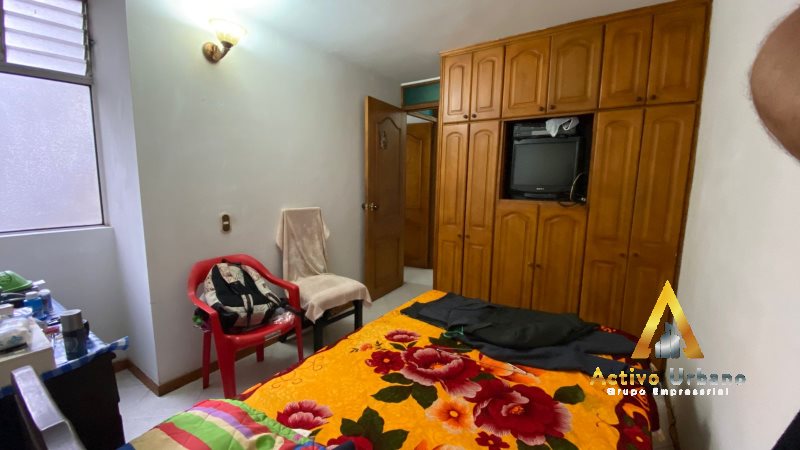 foto_104782_901271444_6074617623_ss