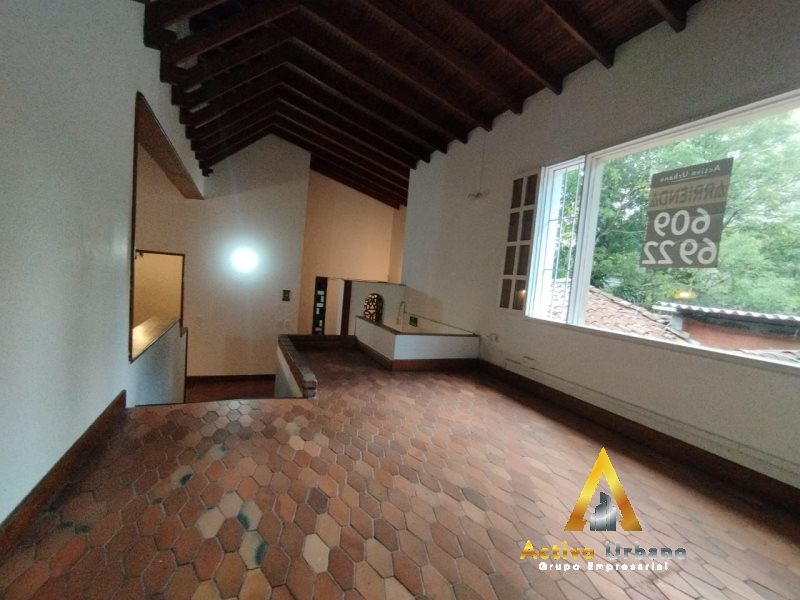 foto_104782_901271444_6135881293_ss