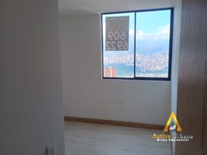 foto_104782_901271444_6136201603_ss