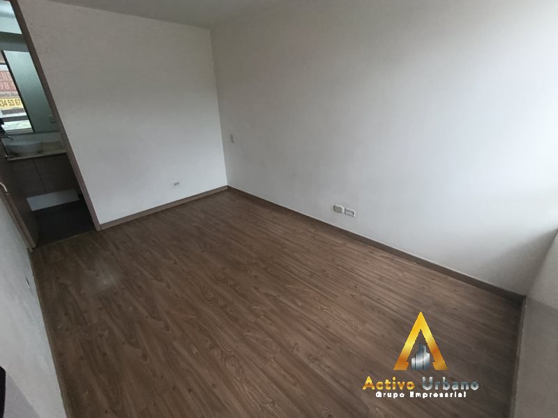 foto_104782_901271444_6162052860_ss