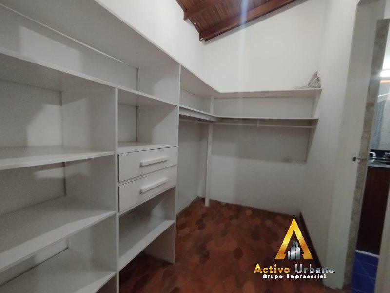 foto_104782_901271444_6162213595_ss