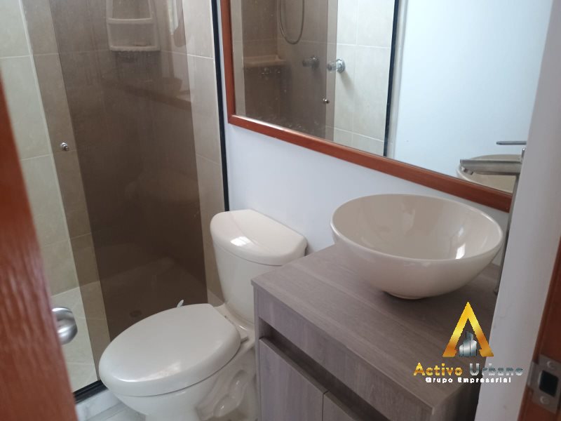 foto_104782_901271444_6310649881_ss