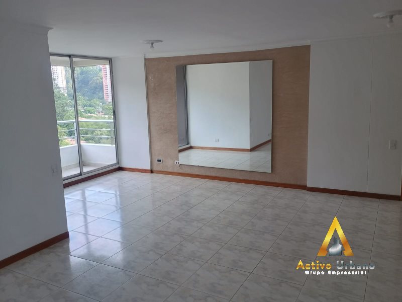 foto_104782_901271444_6322260666_ss