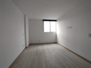 foto_104782_901271444_6535393332_ss