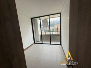 foto_104782_901271444_6544637102_ss