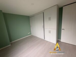 foto_104782_901271444_6563451455_ss