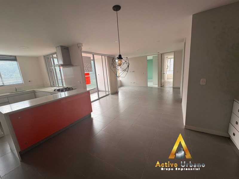 foto_104782_901271444_6584678366_ss