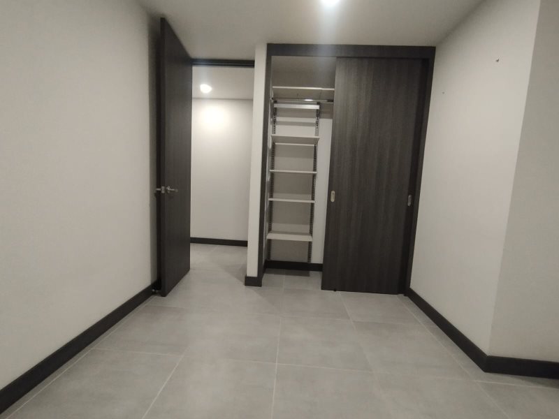 foto_104782_901271444_6592728001_ss