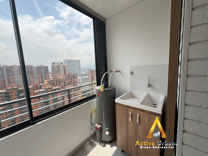 foto_104782_901271444_6597721510_ss