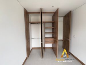 foto_104782_901271444_6599350931_ss