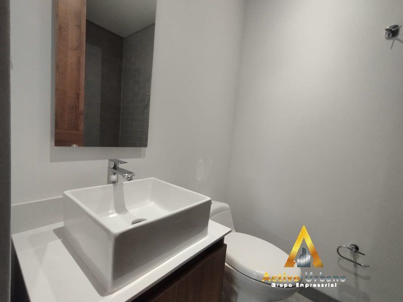 foto_104782_901271444_6646416186_ss