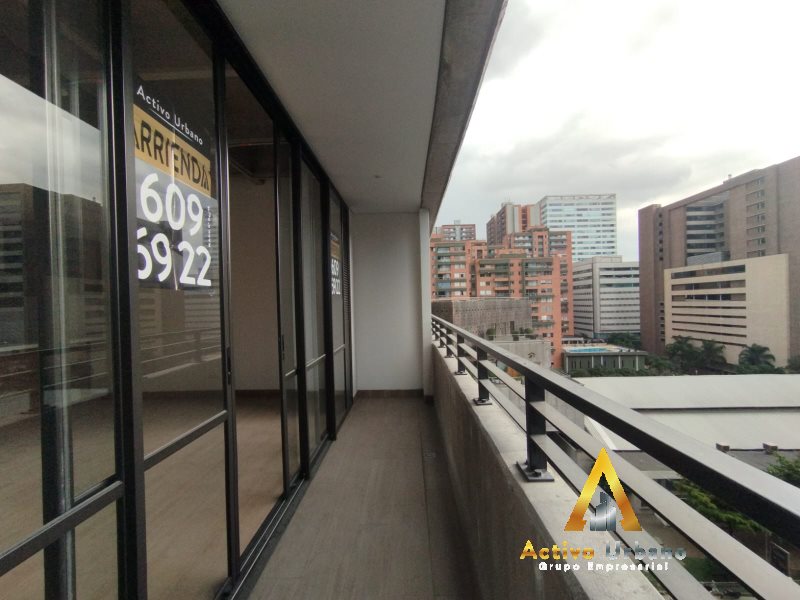 foto_104782_901271444_6671739592_ss