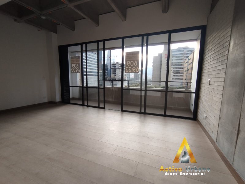 foto_104782_901271444_6693161656_ss