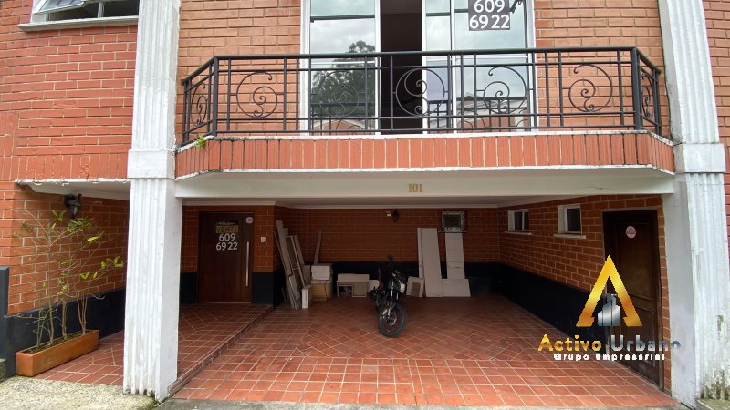 foto_104782_901271444_6829635757_ss