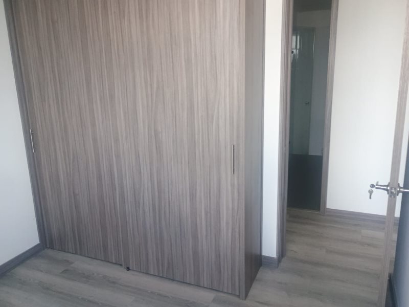 foto_104782_901271444_6847753918_ss