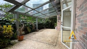 foto_104782_901271444_6894911985_ss